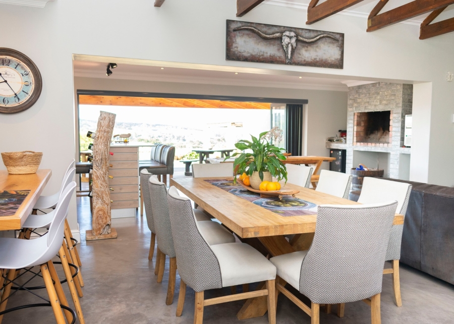 4 Bedroom Property for Sale in Kragga Kamma Eastern Cape